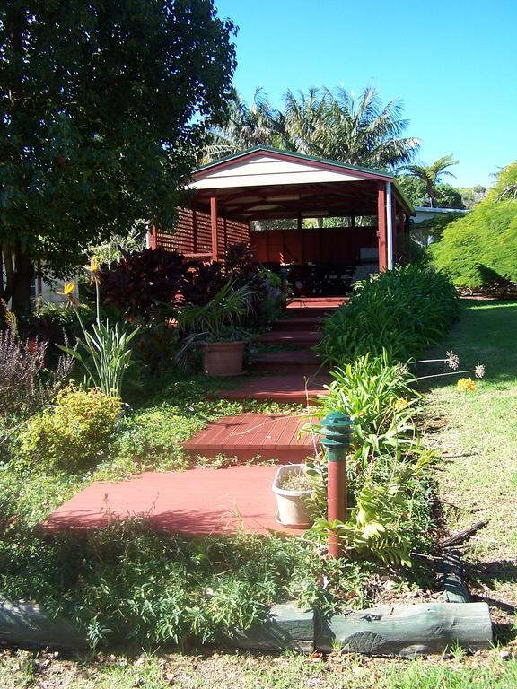 Poinciana Cottages Burnt Pine Room photo